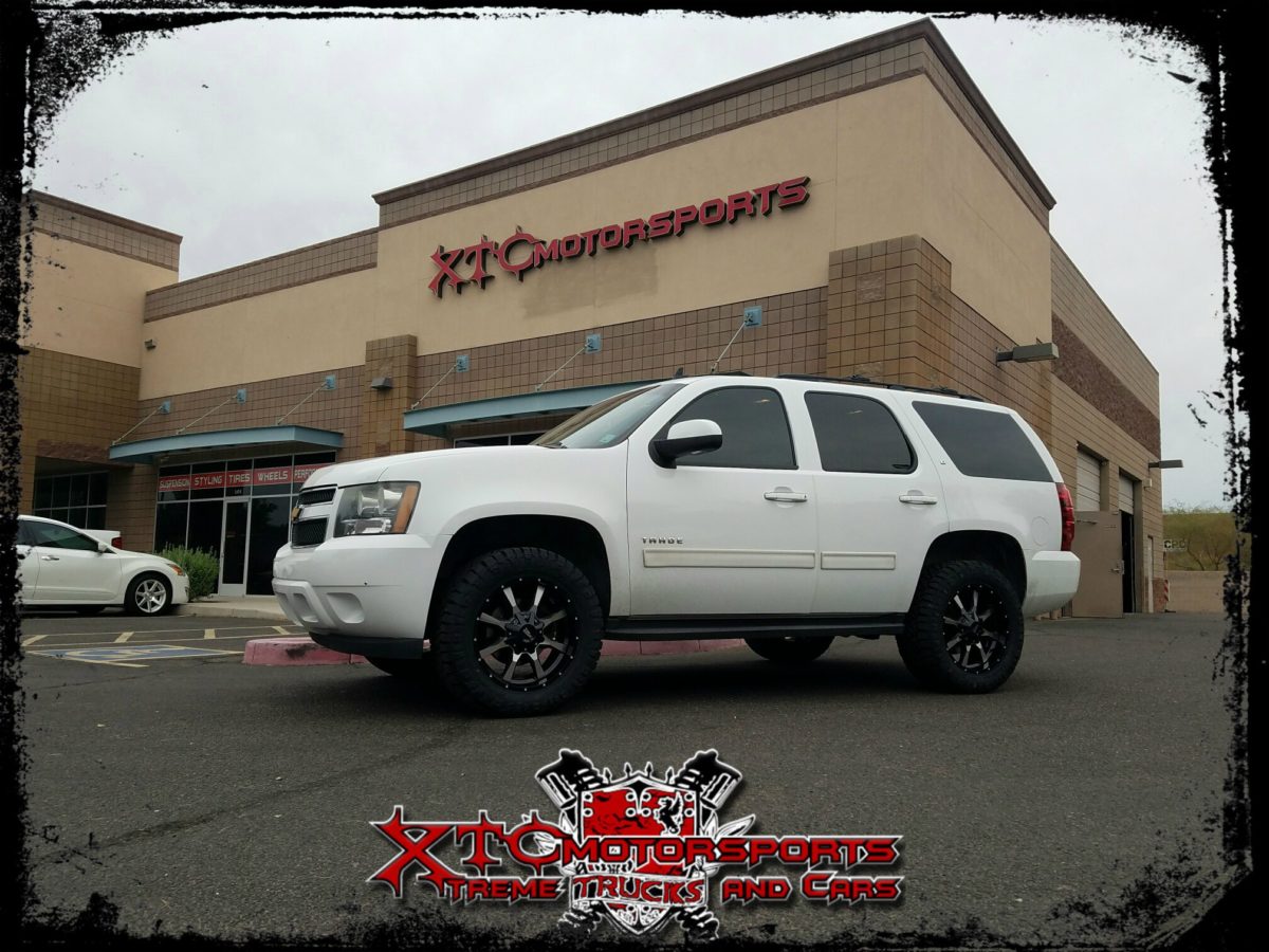 John brought in his 2010 Chevrolet Tahoe for a ReadyLift Suspension Inc. 2.25" SST Lift Kit and some 33x12.50R20 Nitto Tire Ridge Grappler Tires and put them on some 20x9 Gloss Black with Machined Face Moto Metal MO970 wheels.