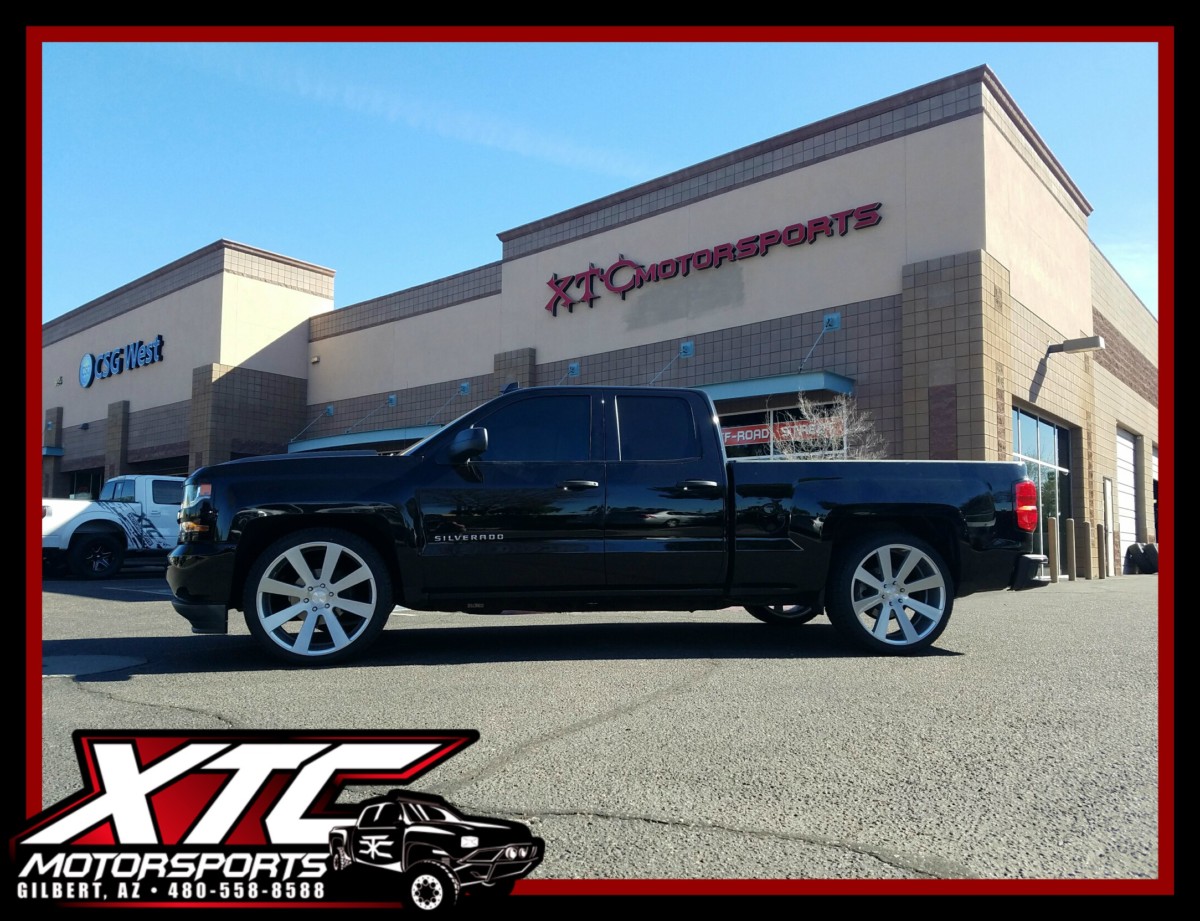 TJ brought in his 2016 Chevrolet Silverado 1500 for a Belltech Sport Trucks 2"/4" lowering kit and 295/35R24 Hercules Tires Ironman IMove GEN2 tires around a set of 24" Brushed face w/Silver window 8-BALL S213 Dub Wheels.