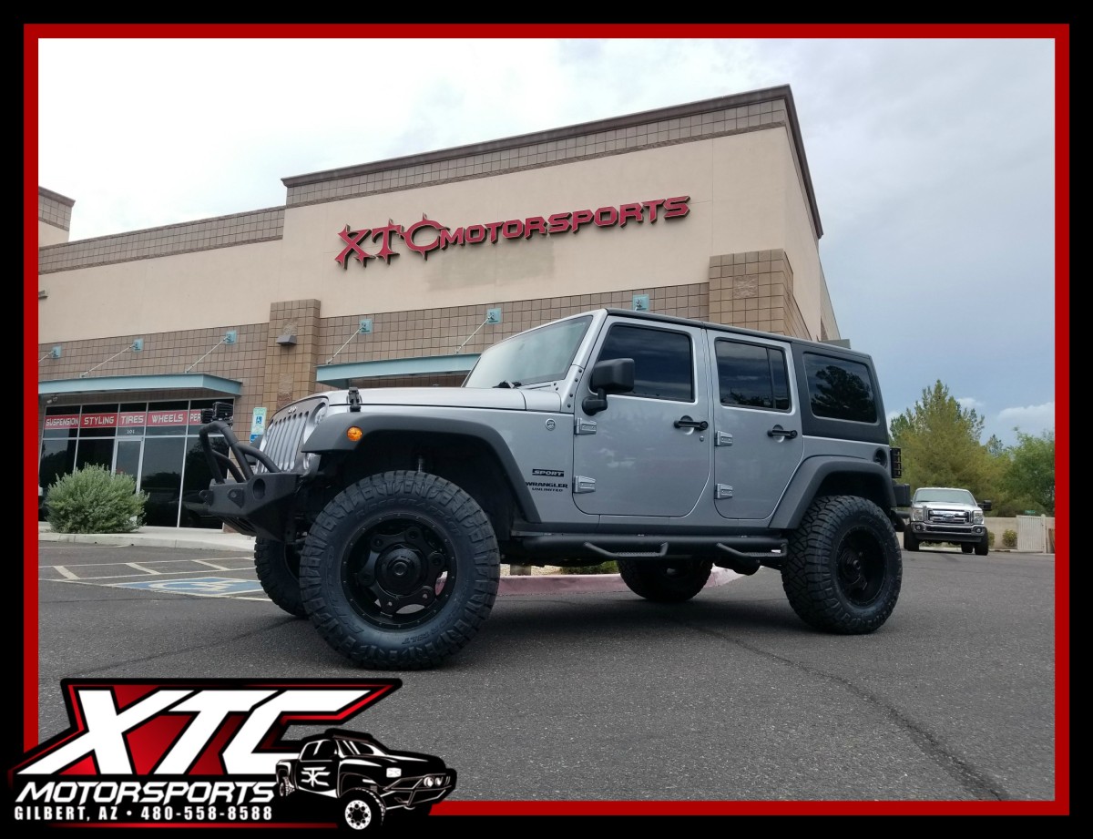 Mike brought his 2014 Jeep Wrangler JK Sport for a 3" BDS Suspension lift with FOX 2.0 Shox, Smittybilt Carbine front bumper with a set of Rigid Industries - LED Lighting D2 Hyperspot lights and SRC rear bumper with swing away tire carrier, 5 Moto Metal Black Out MO977 Link wheels wrapped with a set of 35x12.50R18 Nitto Tire Ridge Grapplers.