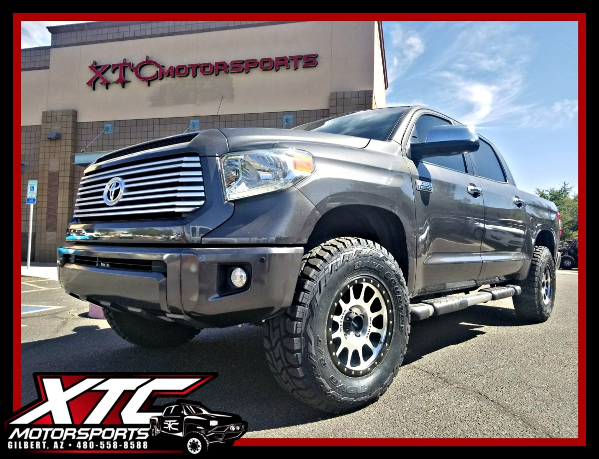 Lance brought us his 2014 Toyota USA Tundra for a Pro Comp 3/1" Nitro Lift a set of 285/75R18 Toyo Tires Open Country R/T's wrapped around a set of Method Race Wheels Machined Face w/ Black lip NV's. We also installed a Banks Power Monster Exhaust system.